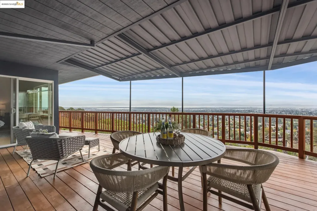 37 Coolidge Terrace Oakland CA 94602