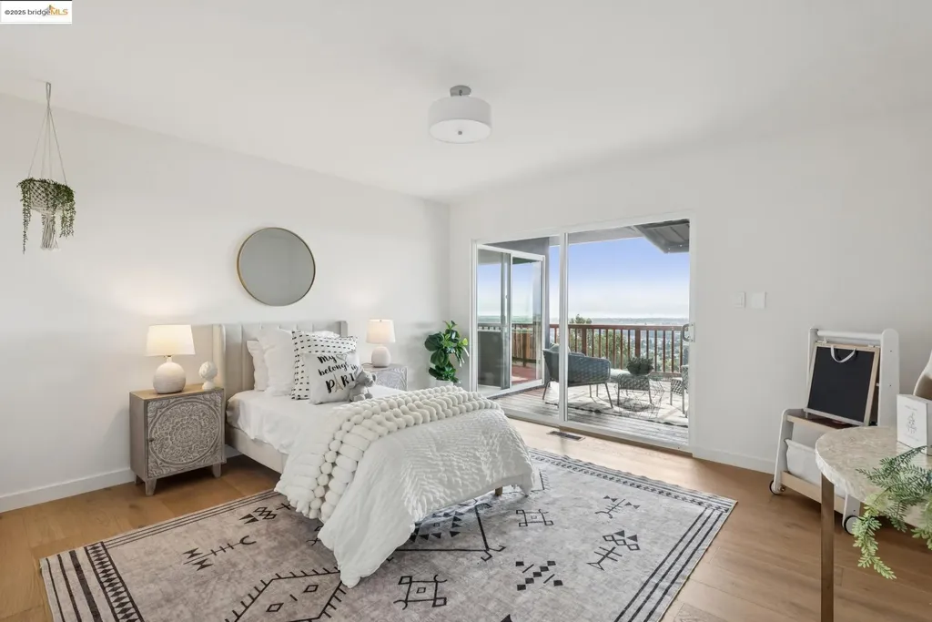 37 Coolidge Terrace Oakland CA 94602