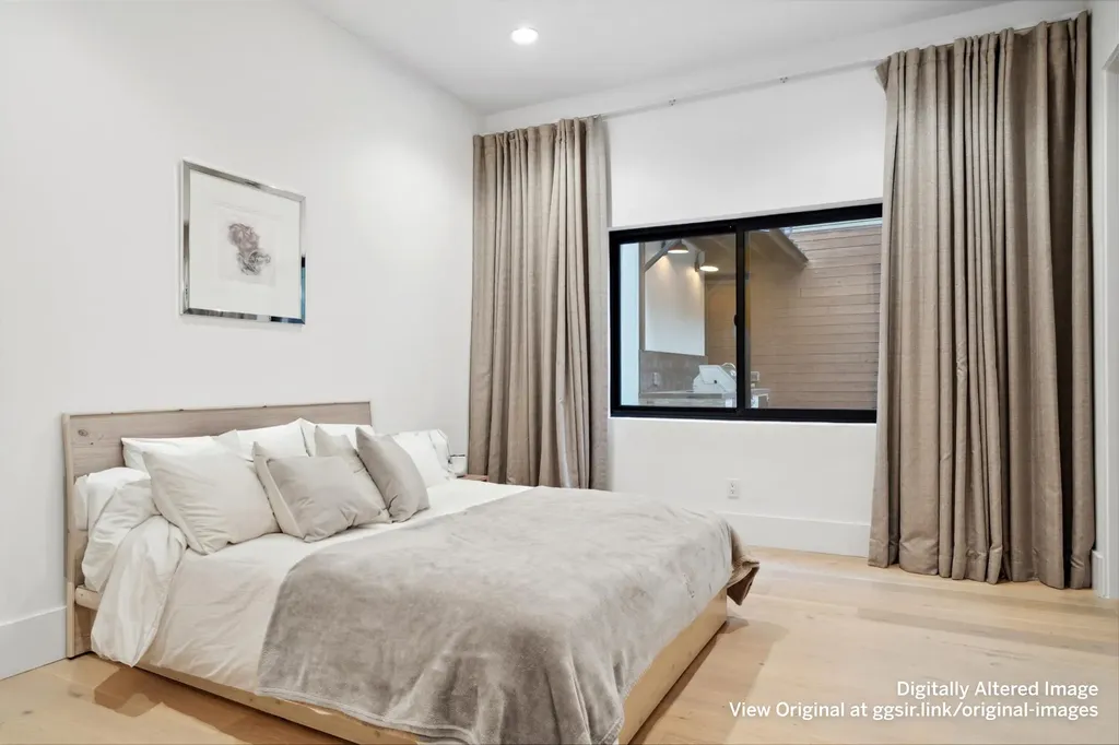 3 West Circle Oakland CA 94611