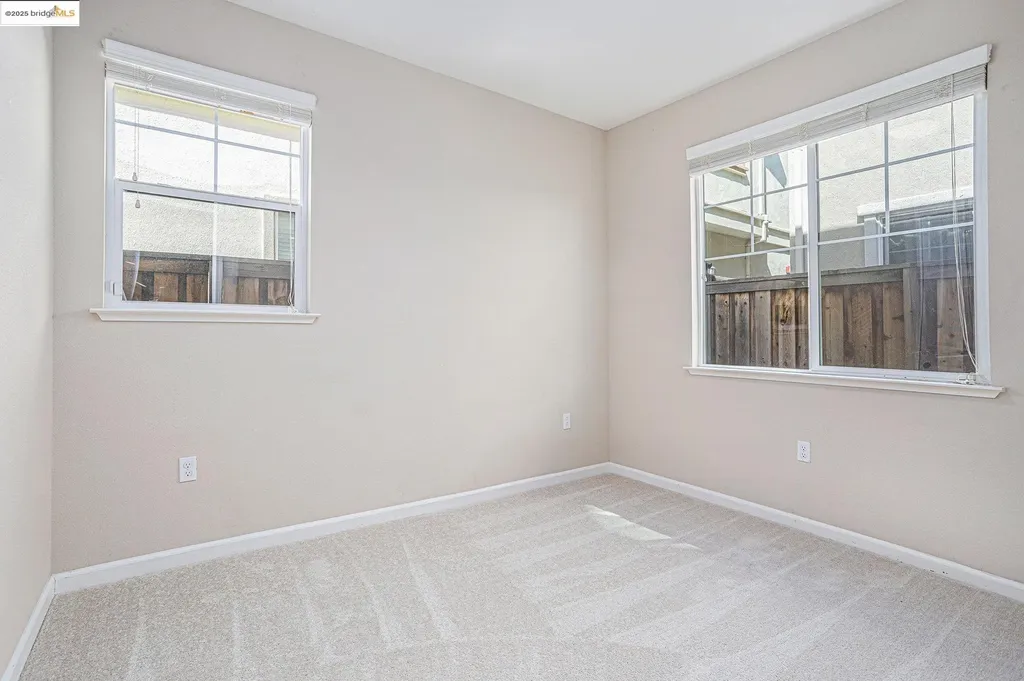 175 Halsey Way Pittsburg CA 94565