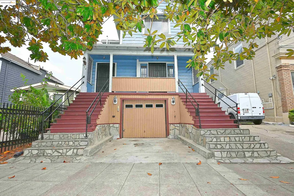 672 33rd Street Oakland CA 94609