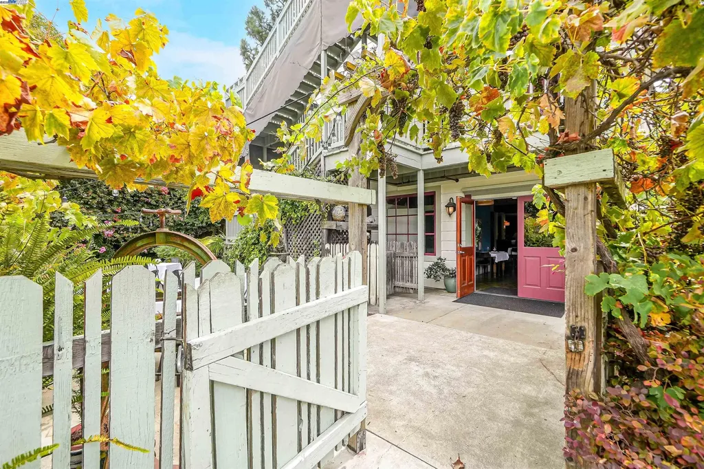 742 B Street Hayward CA 94541