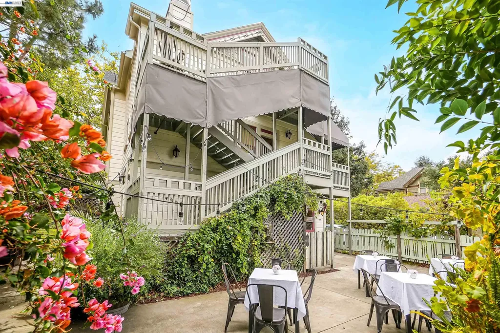 742 B Street Hayward CA 94541