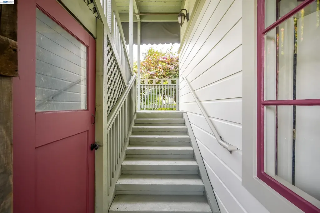 742 B Street Hayward CA 94541