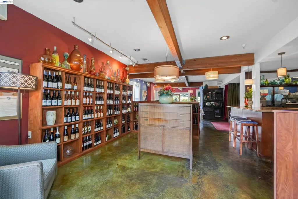742 B Street Hayward CA 94541