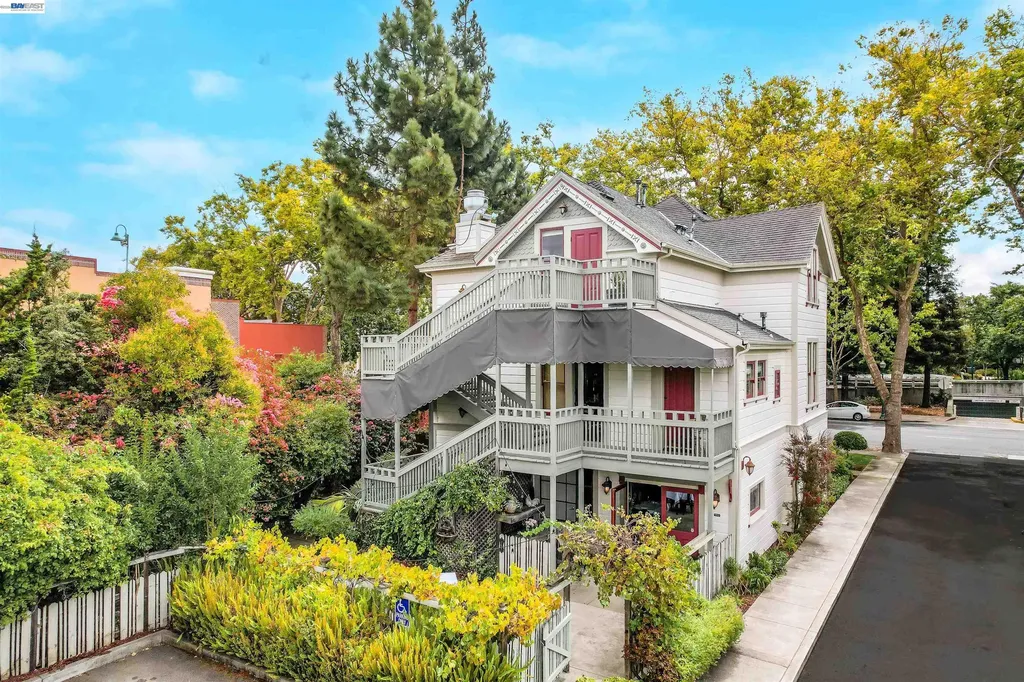 742 B Street Hayward CA 94541