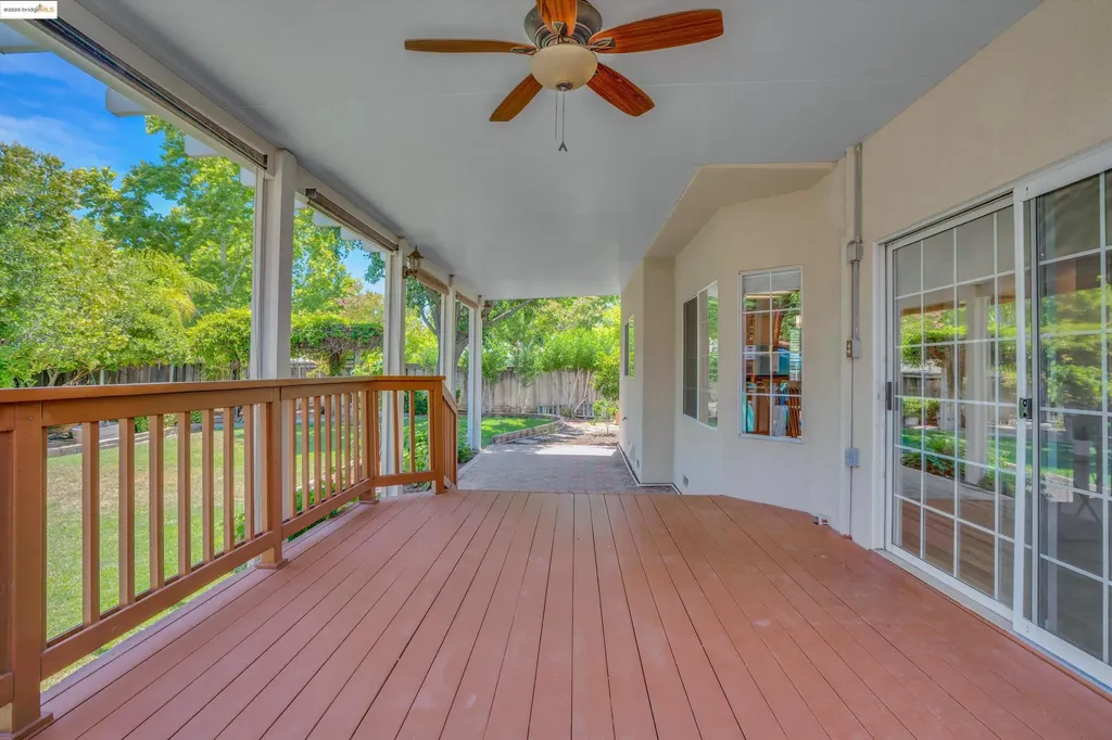 805 Devonshire Loop Brentwood CA 94513