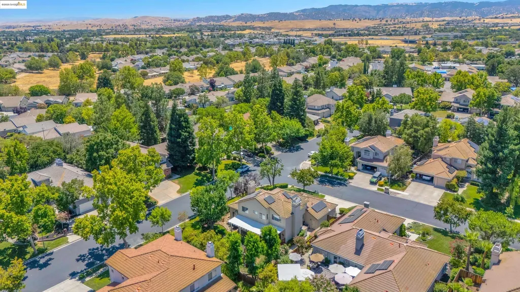 805 Devonshire Loop Brentwood CA 94513