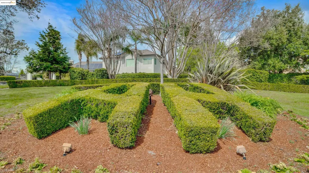 805 Devonshire Loop Brentwood CA 94513