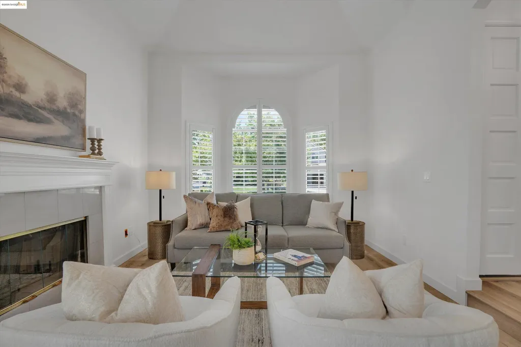 805 Devonshire Loop Brentwood CA 94513