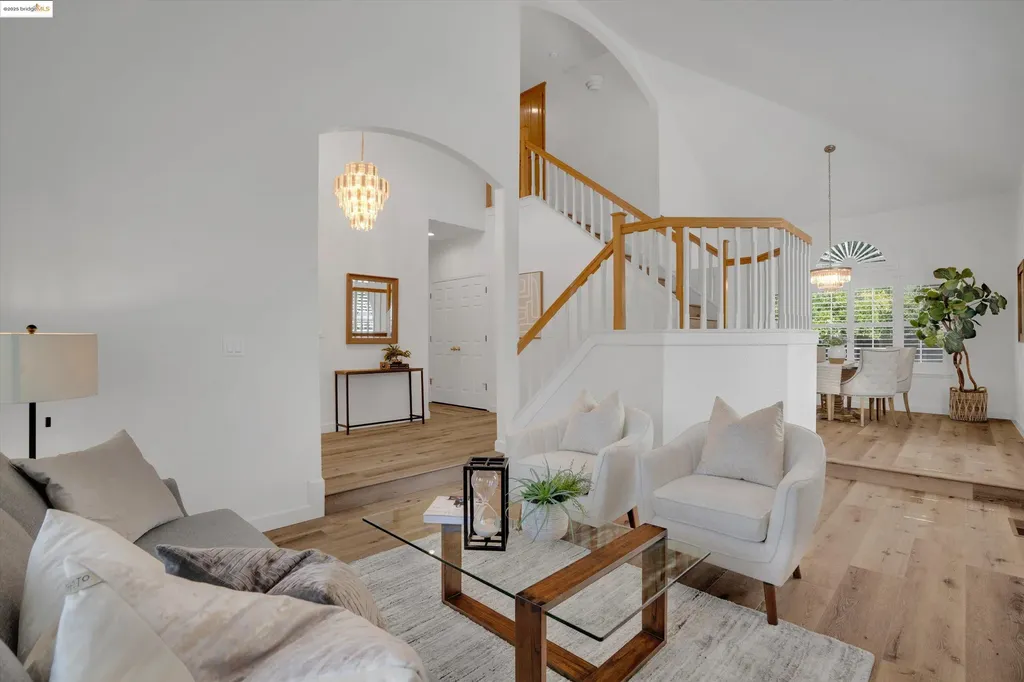 805 Devonshire Loop Brentwood CA 94513