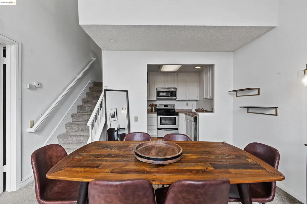 119 Glenwood Hercules CA 94547