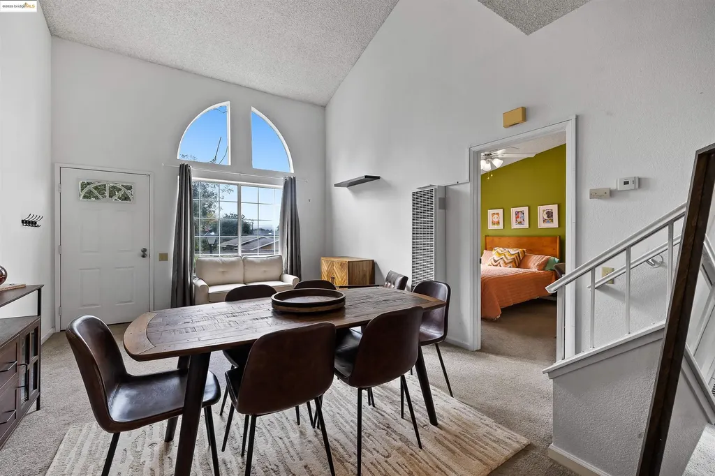 119 Glenwood Hercules CA 94547