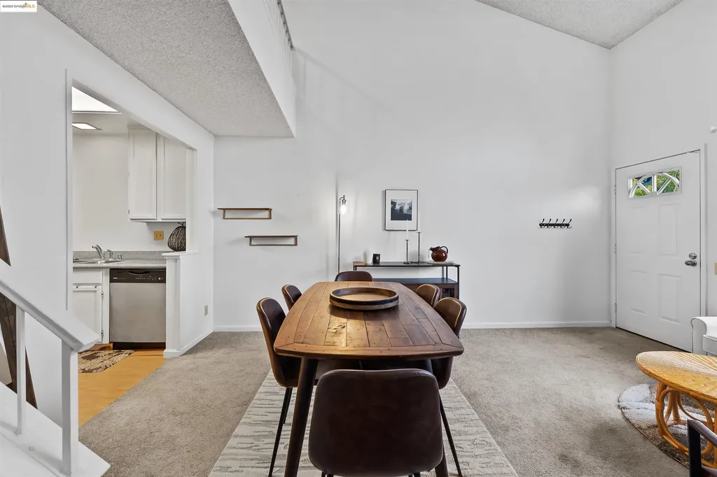 119 Glenwood Hercules CA 94547