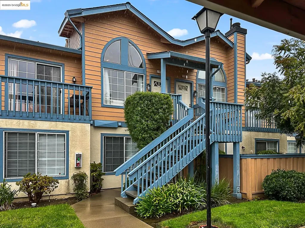 119 Glenwood Hercules CA 94547