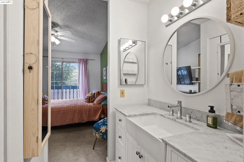 119 Glenwood Hercules CA 94547