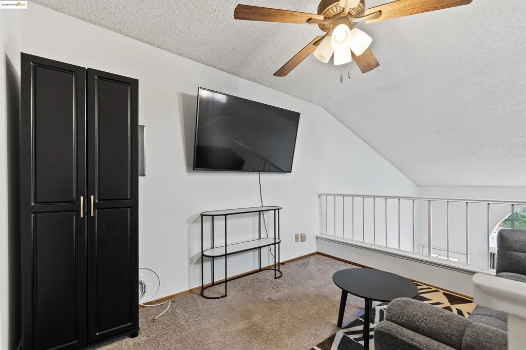 119 Glenwood Hercules CA 94547