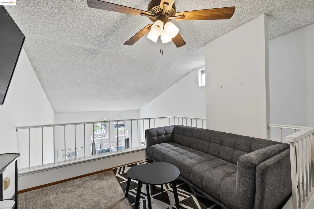 119 Glenwood Hercules CA 94547