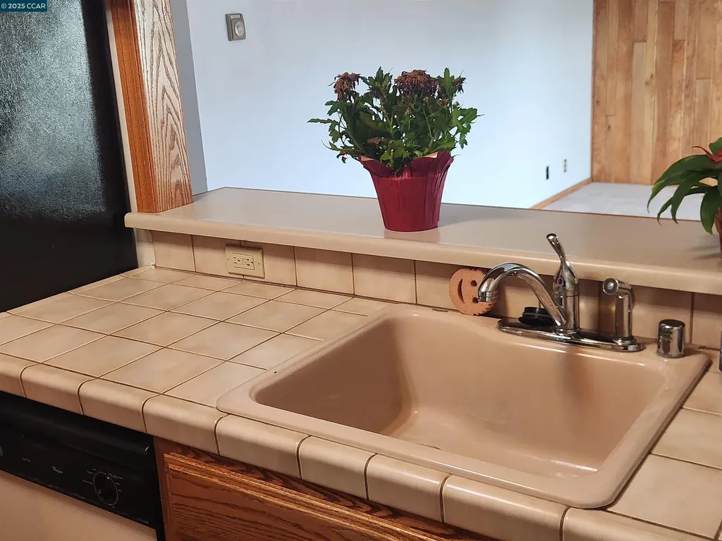21109 Gary Drive Hayward CA 94546