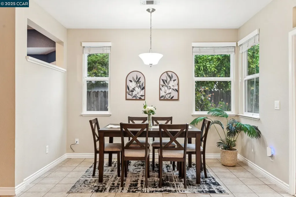 2099 Marshall Road Vacaville CA 95687