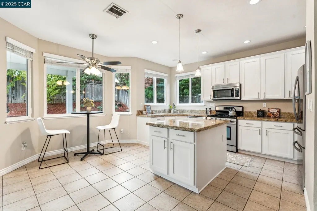 2099 Marshall Road Vacaville CA 95687