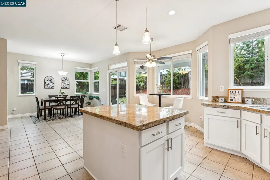 2099 Marshall Road Vacaville CA 95687