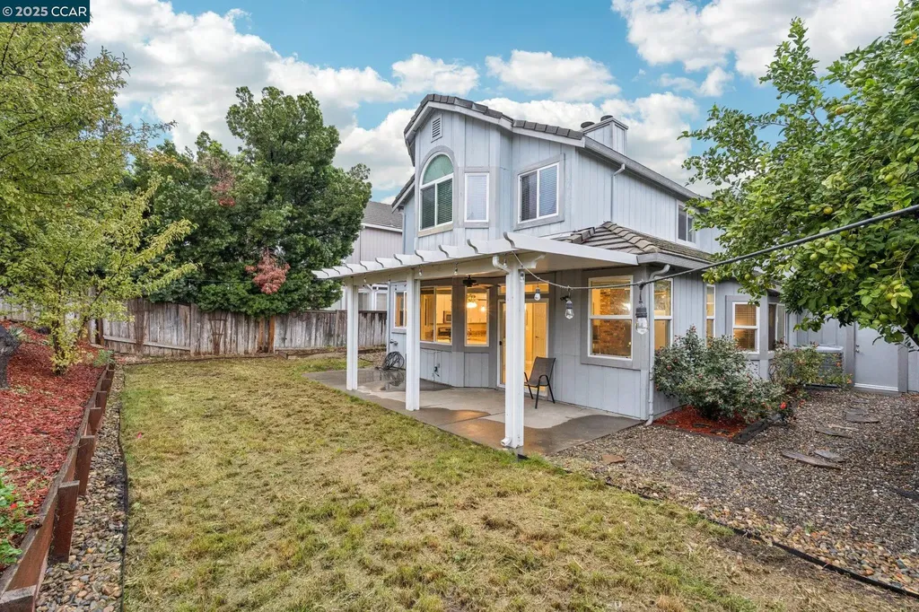 2099 Marshall Road Vacaville CA 95687