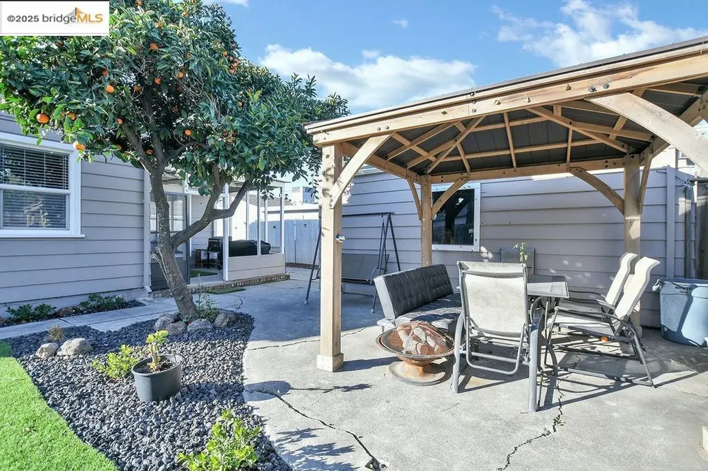 1711 D Street Antioch CA 94509