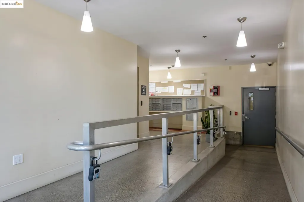 485 Macarthur Boulevard Oakland CA 94609