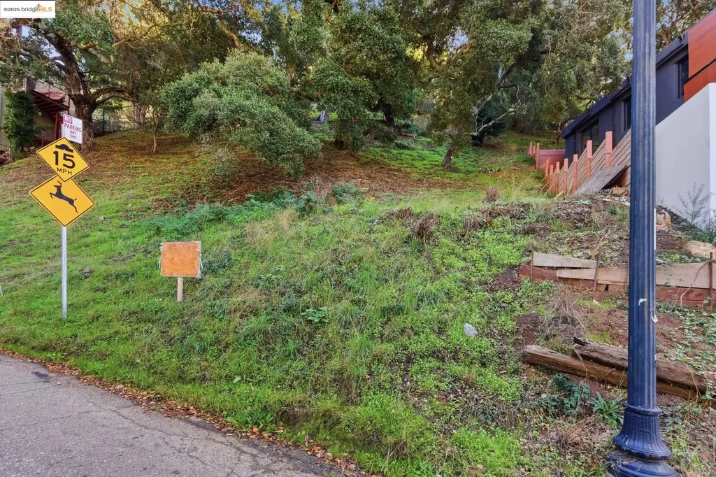 1 Ruthland Road Oakland CA 94611