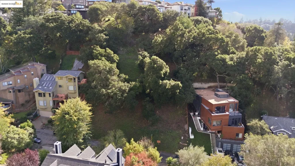 1 Ruthland Road Oakland CA 94611