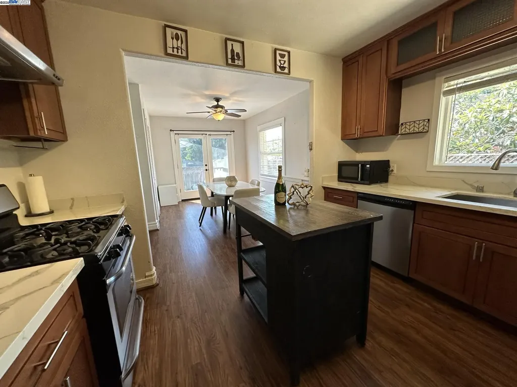 4239 Quigley Place Oakland CA 94619