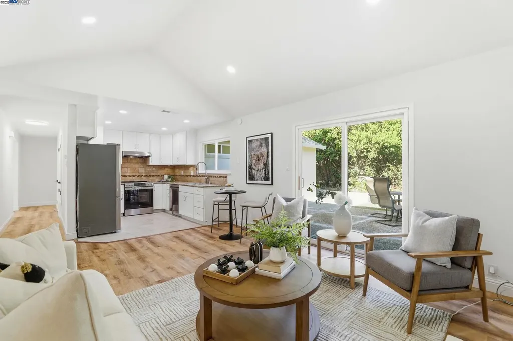 240 Carmelita Place Fremont CA 94539