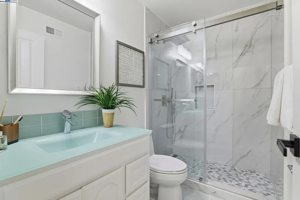 240 Carmelita Place Fremont CA 94539