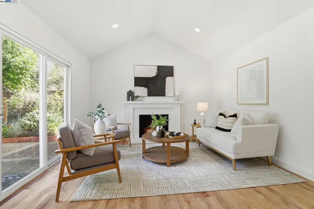 240 Carmelita Place Fremont CA 94539