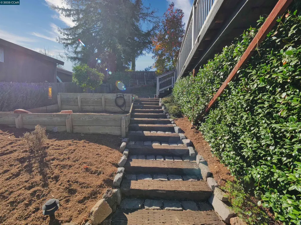 4044 Cowell Road Concord CA 94521