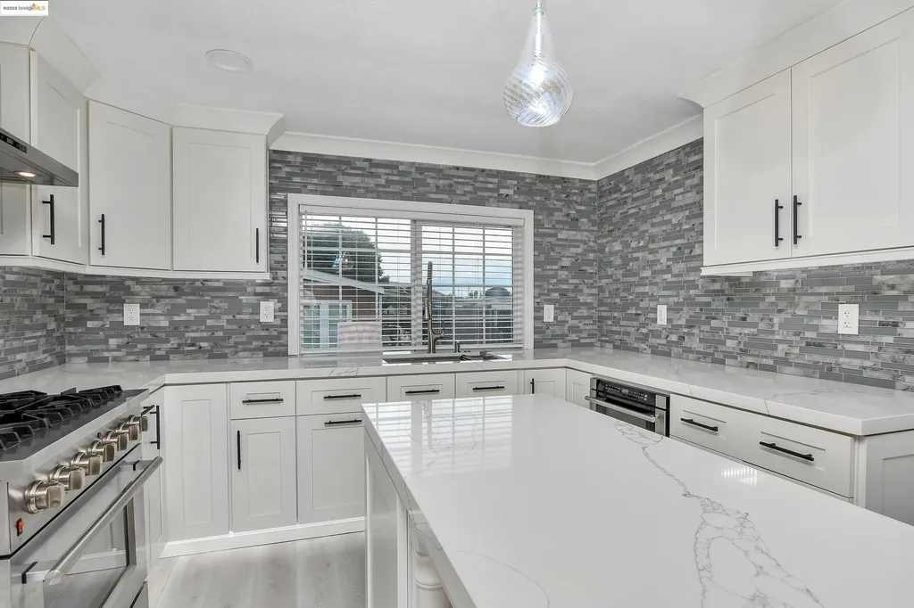 621 Bounty Bay Point CA 94565