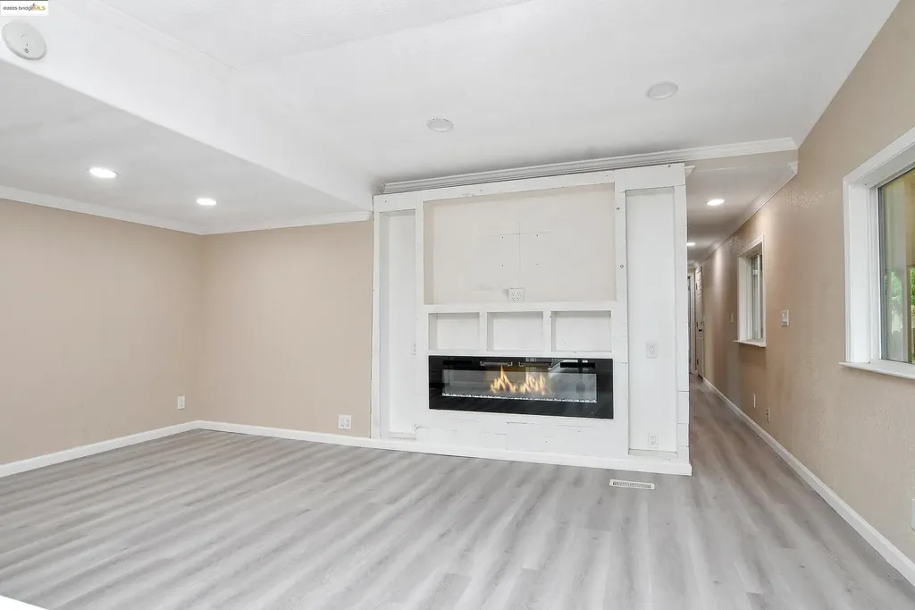 621 Bounty Bay Point CA 94565