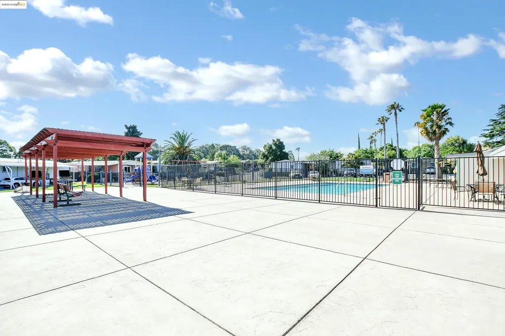 621 Bounty Bay Point CA 94565
