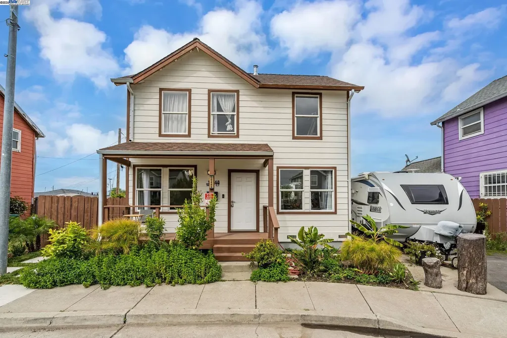 10468 West Court Oakland CA 94603