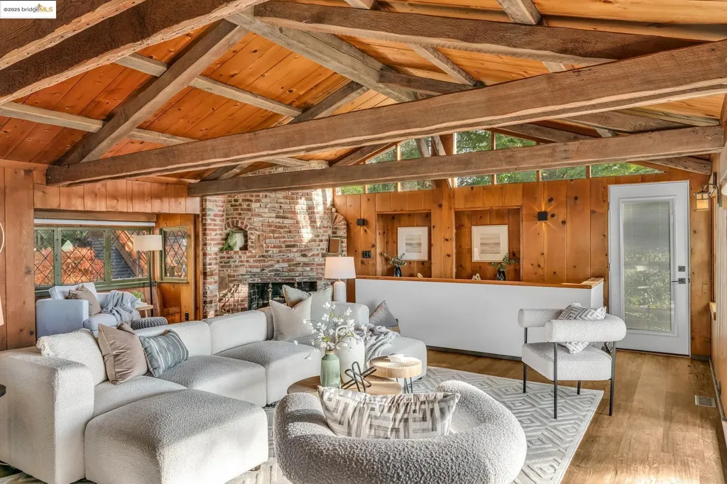 6141 Merriewood Drive Oakland CA 94611