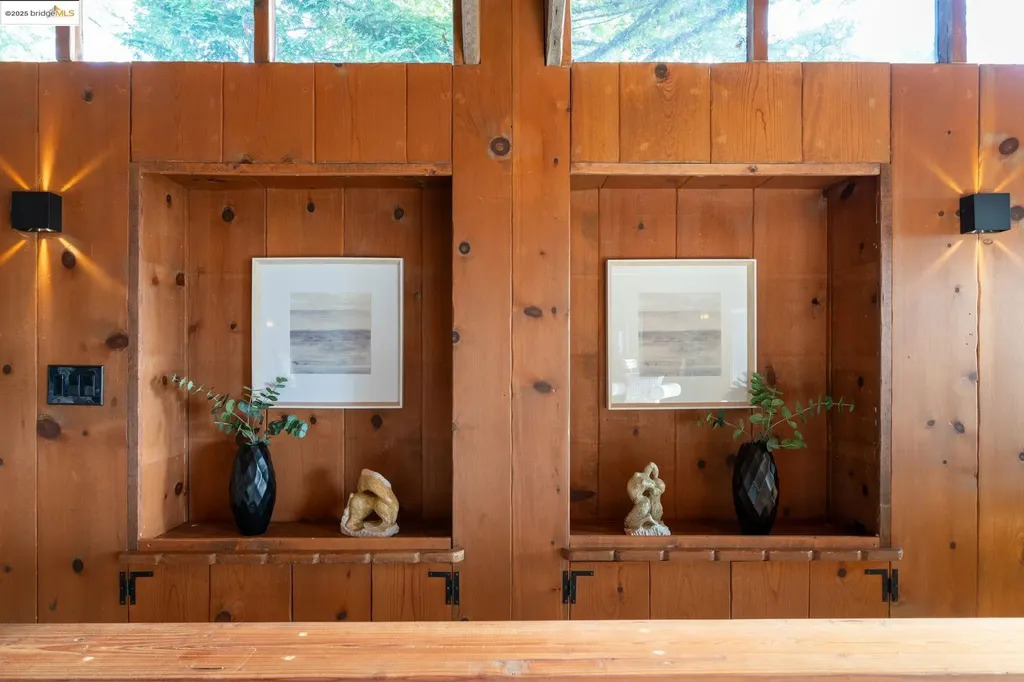 6141 Merriewood Drive Oakland CA 94611