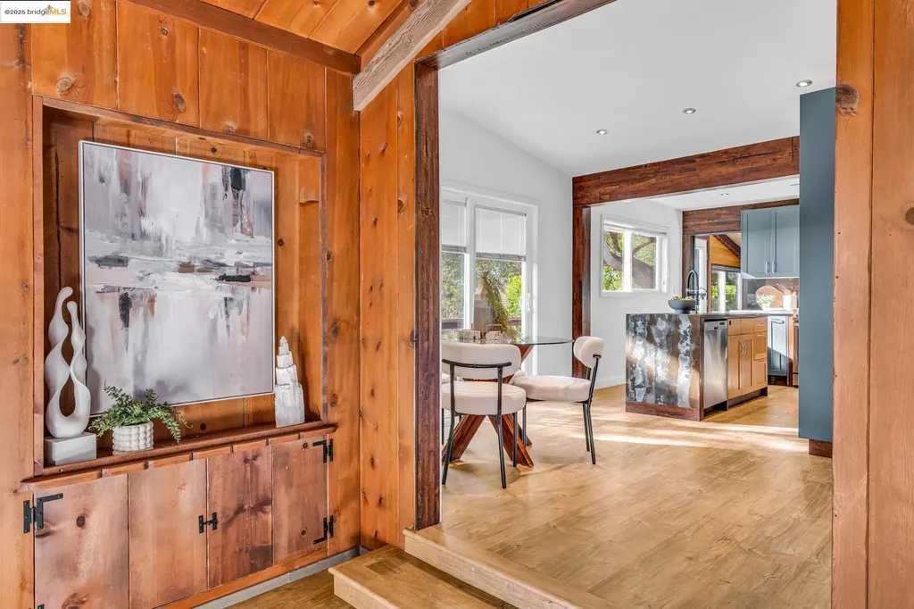 6141 Merriewood Drive Oakland CA 94611