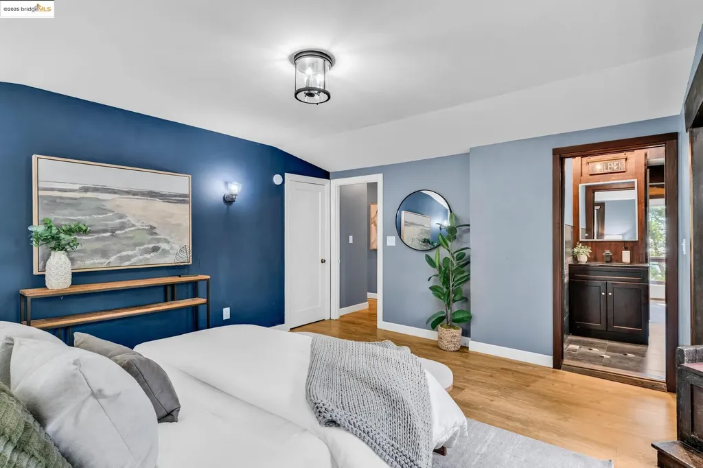 6141 Merriewood Drive Oakland CA 94611