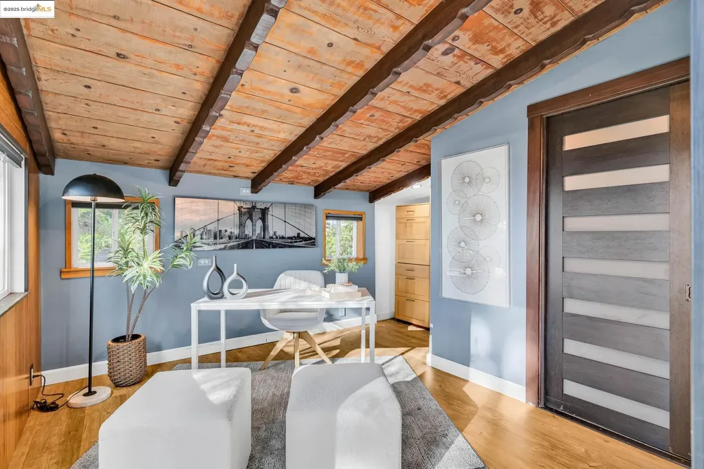 6141 Merriewood Drive Oakland CA 94611