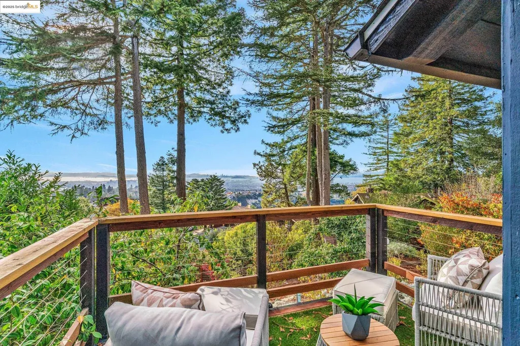 6141 Merriewood Drive Oakland CA 94611