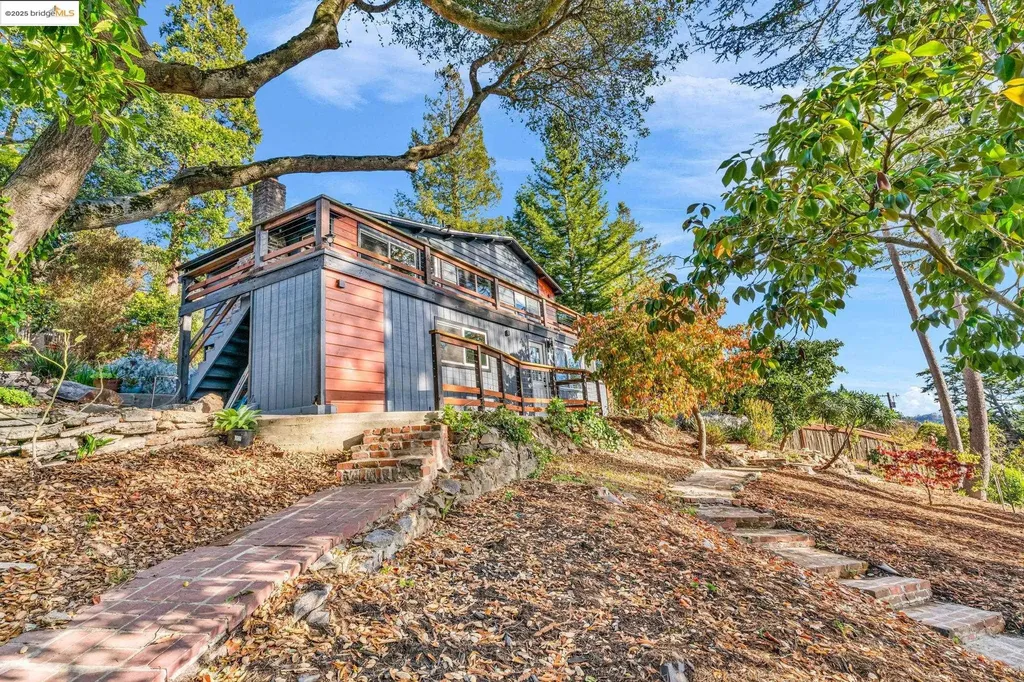 6141 Merriewood Drive Oakland CA 94611