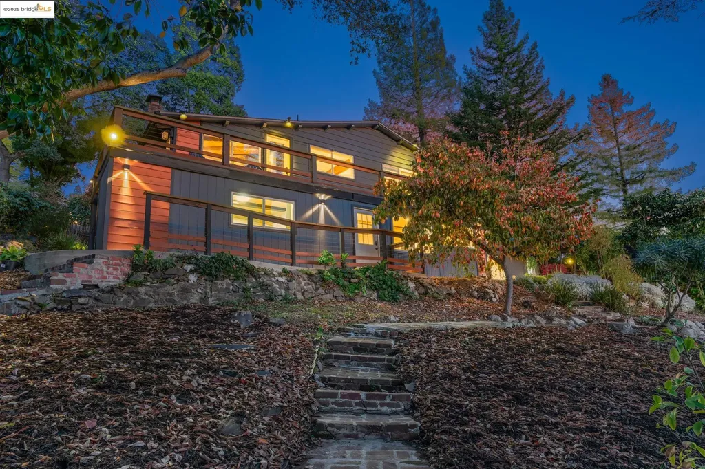 6141 Merriewood Drive Oakland CA 94611