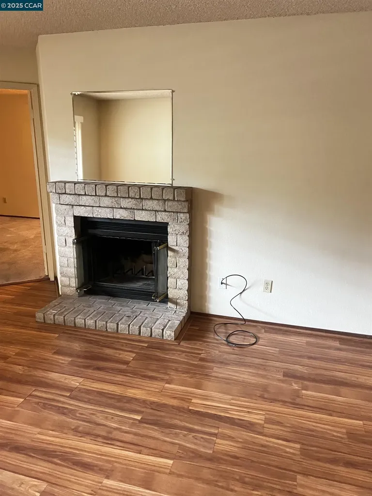 309 Devonwood Hercules CA 94547