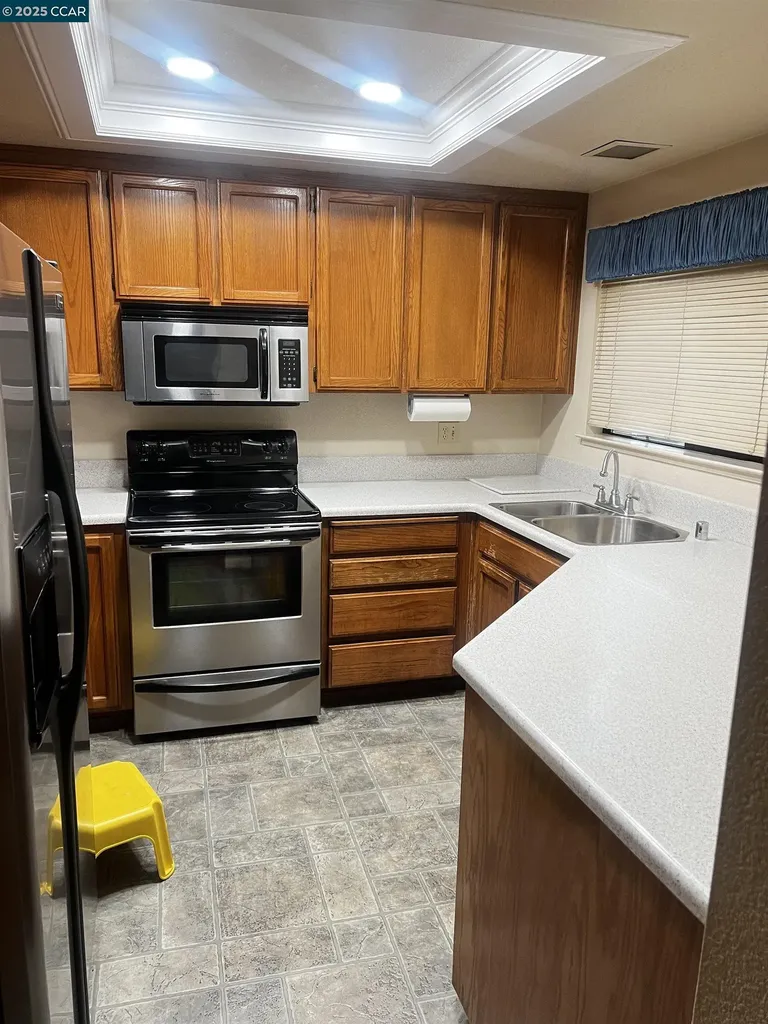 309 Devonwood Hercules CA 94547